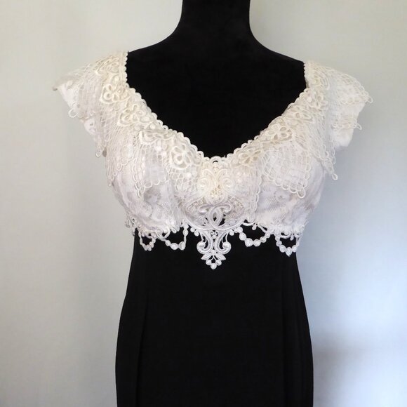 SCOTT McCLINTOCK BRAND WOMENS SHORT BLACK DRESS (PRE-OWNED) SIZE 12 - Picture 1 of 16